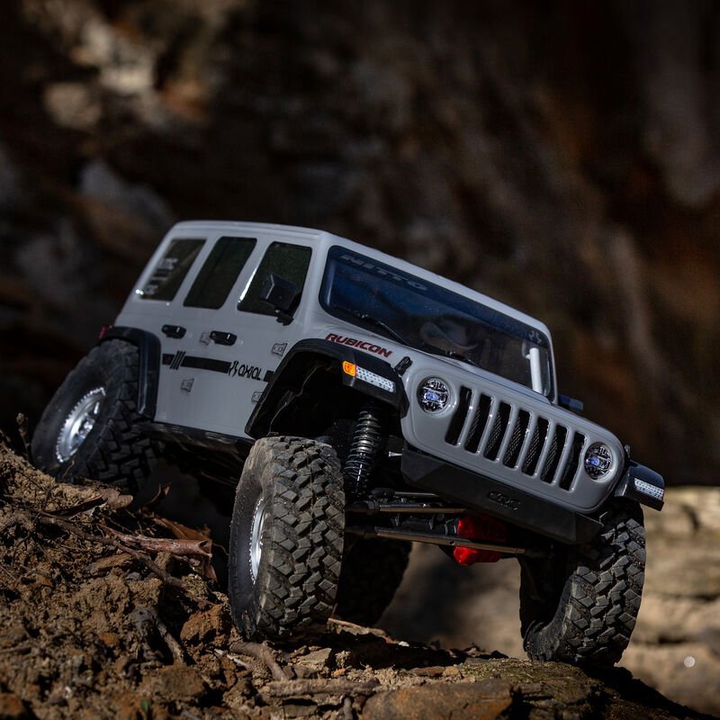1/10 SCX10 III Jeep JLU Wrangler 4X4 Rock Crawler with Portals RTR - Image 3